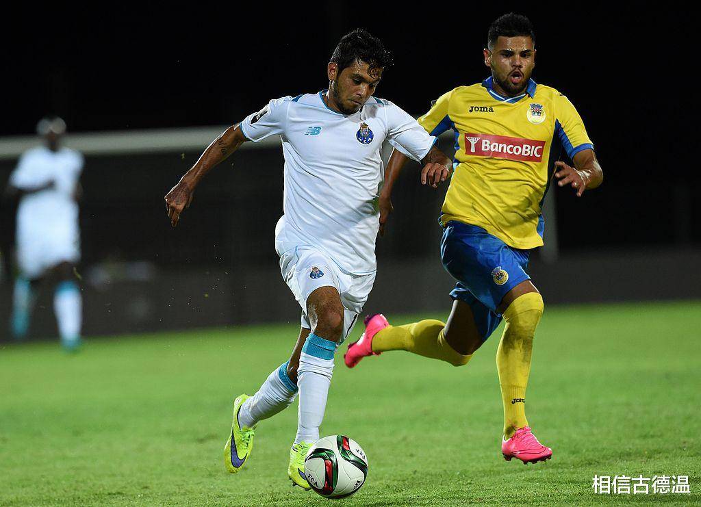 关于赛后葡超传出新动向;山东泰山远射贴柱;管理层表态:信心回归;训练强度明显提升的信息 关于赛后葡超传出新动向;山东泰山远射贴柱;管理层表态:信心回归;训练强度明显提升的信息